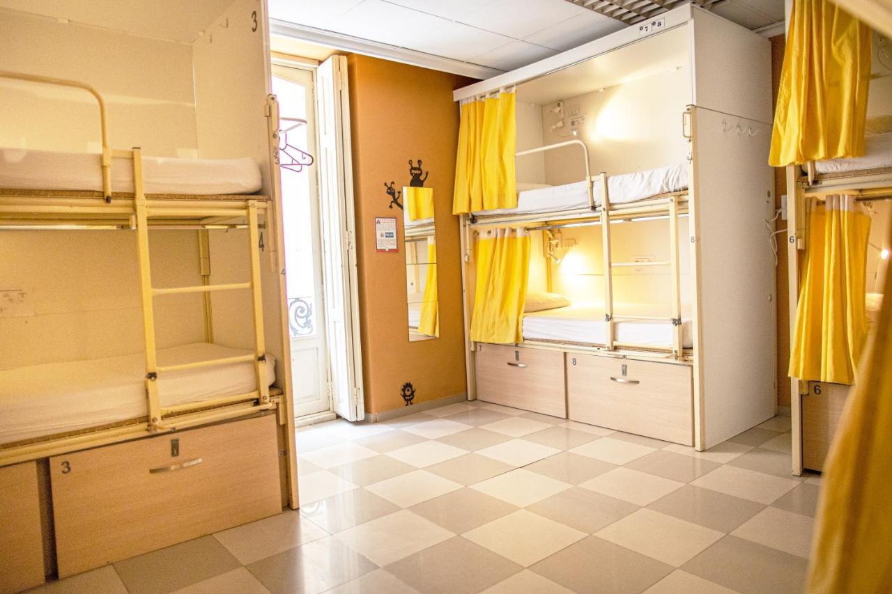 River Hostel Valencia Bagian luar foto