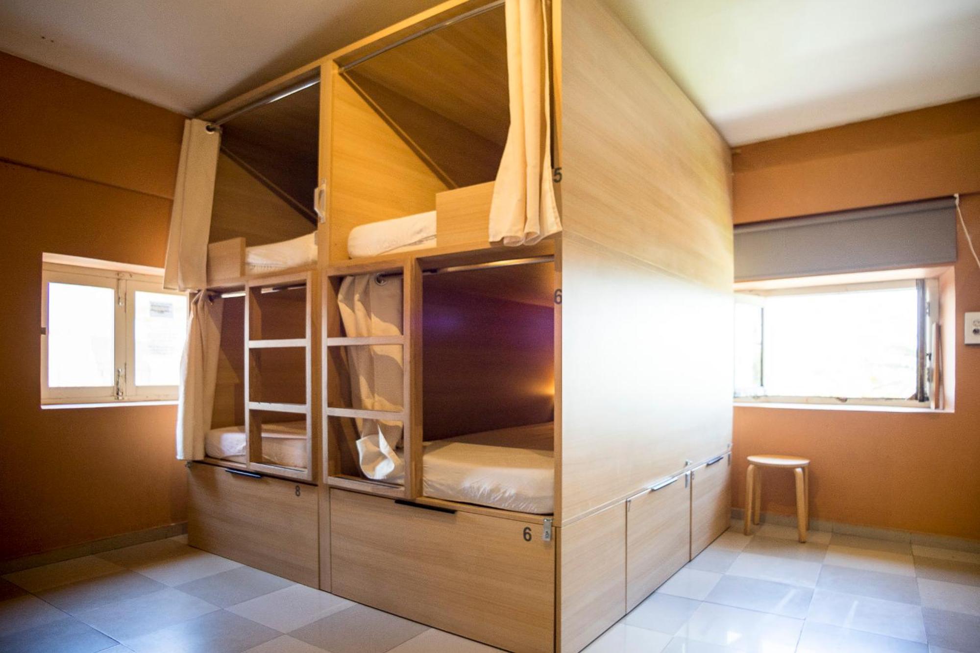 River Hostel Valencia Bagian luar foto