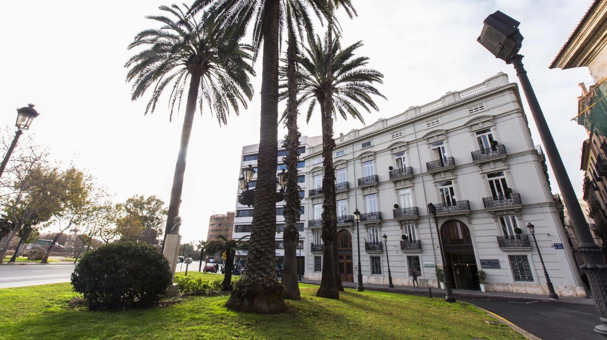 River Hostel Valencia Bagian luar foto